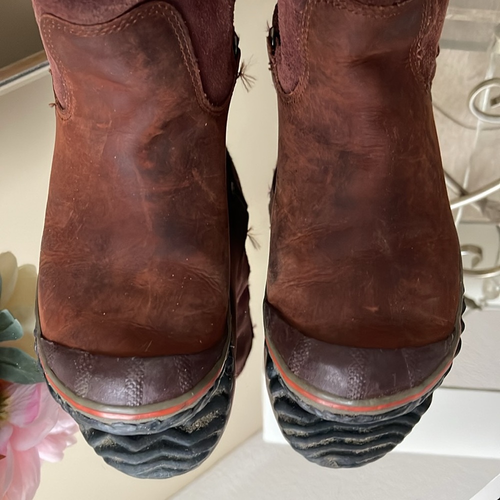 SOREL Brown Slimshortie Boots - Picture 5 of 12